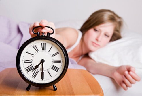 Establishing a regular sleep-wake cycle can help people who suffer from insomnia.