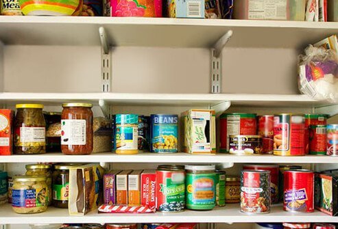 Weight loss is even harder when you are faced with the presence of forbidden or unhealthy foods.