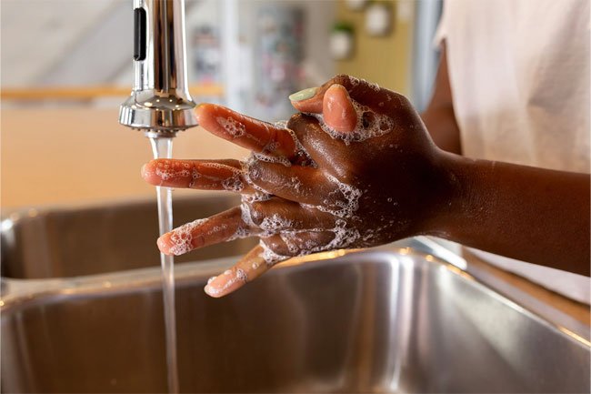 You can get sick with food poisoning from 20 minutes to 6 days after eating the offending food. 