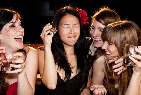 Alcohol consumption inhibits absorption of vitamin B1. 