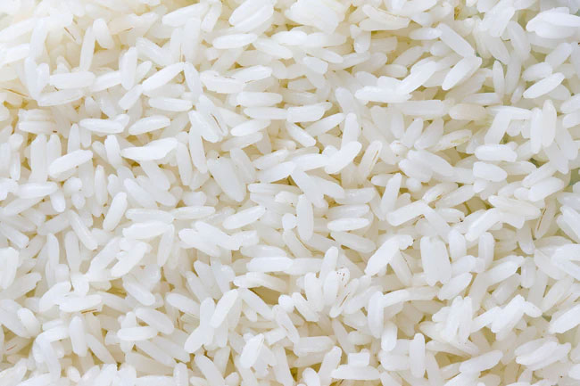 Get complex carbs from fruits, vegetables, and whole grains instead of simple carbs from processed grains. 