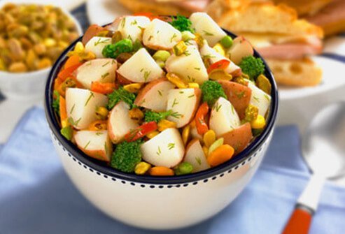 Artichoke hearts, green peas, spinach, corn, broccoli, and potatoes are high-fiber veggies.