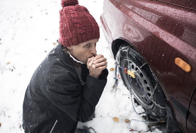 Human body is capable of maintaining a steady core temperature between 97°F and 99°F. However, it is essential to layer up in cold weather and wear comfortable clothes in warm weather, so that we stay protected from extremes of temperature. Wearing right clothes for right weather is especially important in case of kids and the elderly.