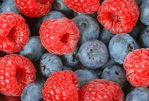 Add products loaded with antioxidants to your anti-aging routine. 