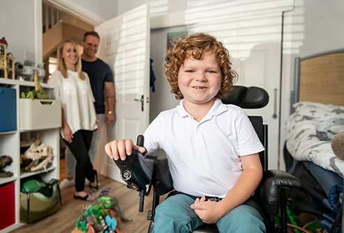 The 9 types of muscular dystrophy are Becker, congenital, Duchenne, distal, Emery-Dreifuss, facioscapulohumeral, Limb-Girdle, myotonic, and oculopharyngeal.