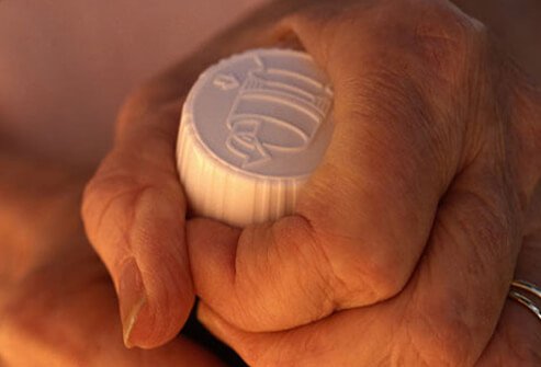 The symptoms of osteoarthritis vary from patient to patient.