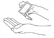 Squeeze all of the PENNSAID out of the sample packet into the
palm of your hand - Illustration Squeeze all of the PENNSAID out of the sample packet into the
palm of your hand - Illustration