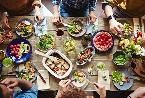 Although it’s more common to contract <i>Salmonella</i> food poisoning from animal products, other foods are also susceptible.
