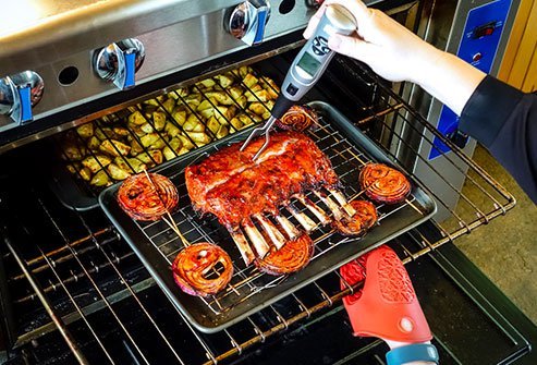 Heating your food to the right temperature can prevent food poisoning.