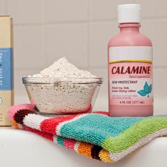 Topical calamine lotion can be applied to the rash in order to decrease itching.