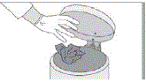 Add a small amount of water to the
teaspoon. The tablet dissolves within about 1 minute  Illustration