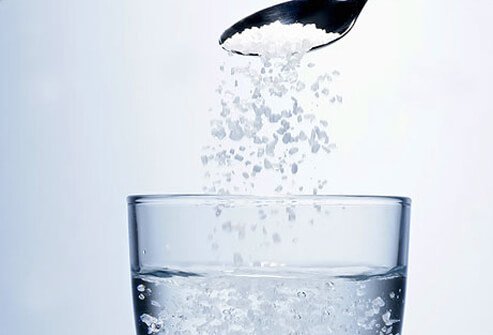 Sometimes home remedies do a good job of easing sore throat pain and discomfort.