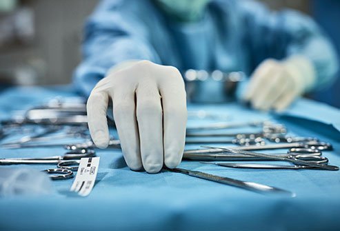 A minimally invasive method to repair the valves