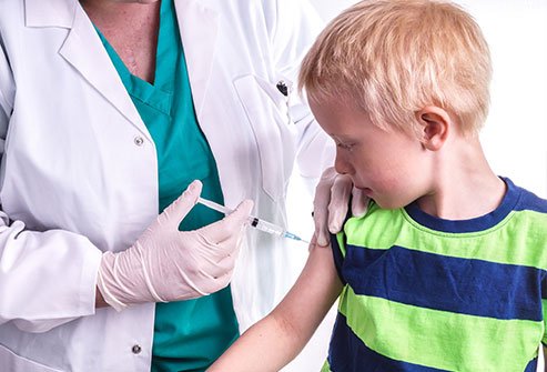Warning signs of tetanus may include headache, increased blood pressure, stiff jaw, difficulty swallowing, and body spasms. Warning signs of tetanus may include headache, increased blood pressure, stiff jaw, difficulty swallowing, and body spasms.