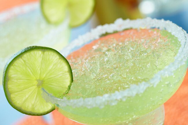 For most people, it's an easy choice between hard seltzer and most popular cocktails.