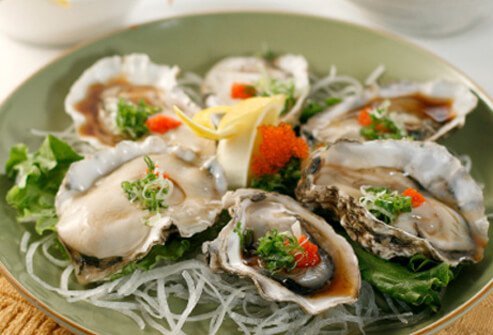 How to make healthy hair? Eat more zinc-rich oysters.