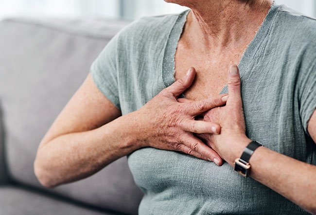 Sternum pain is caused by many different conditions that can all present with similar symptoms. These conditions' symptoms are more specific than just general pain in the area.