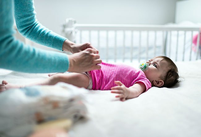You may need to worry about your baby's poop when it is abnormal in terms of consistency, color, quantity and other factors.