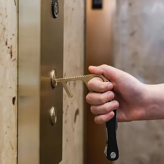 The Germ Avoiding Antimicrobial Hand Tool